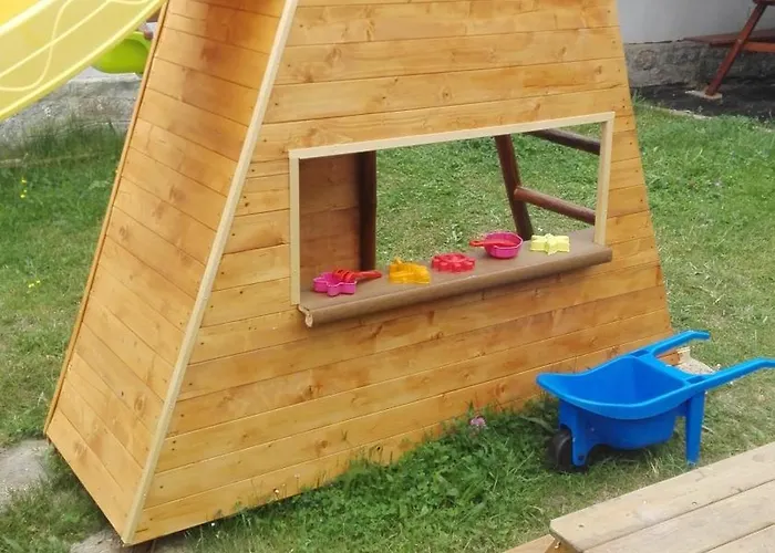 Kır Evi U Tupacku